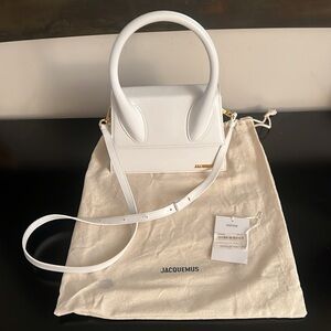 SALE! Jacquemus Le Grand Large Chiquito Handbag, White
